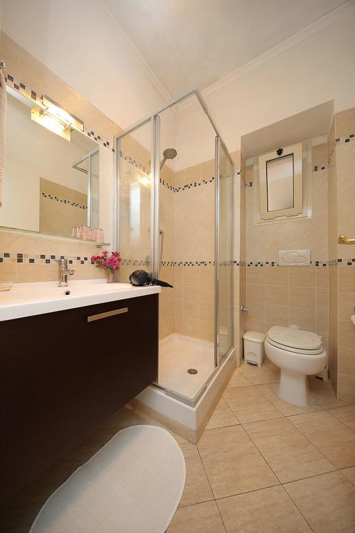 Great Apartment Rom